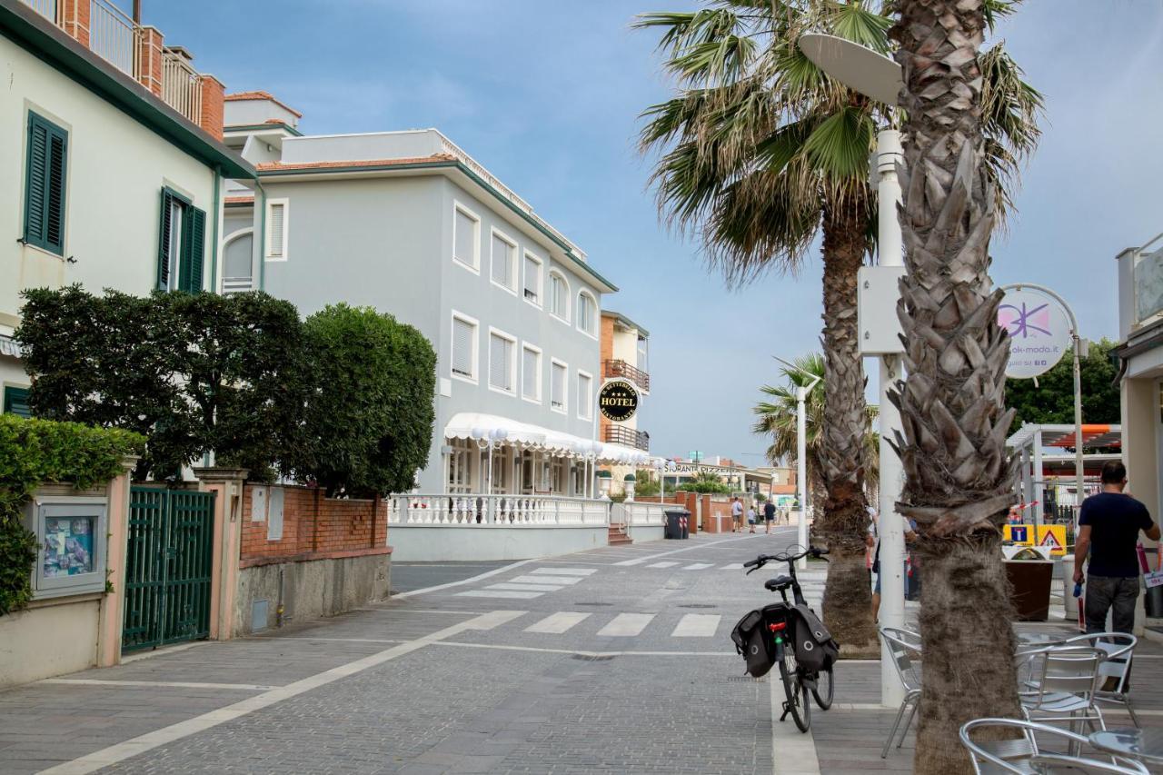 Hg Hotel Il Settebello Marina di Cecina Exteriör bild