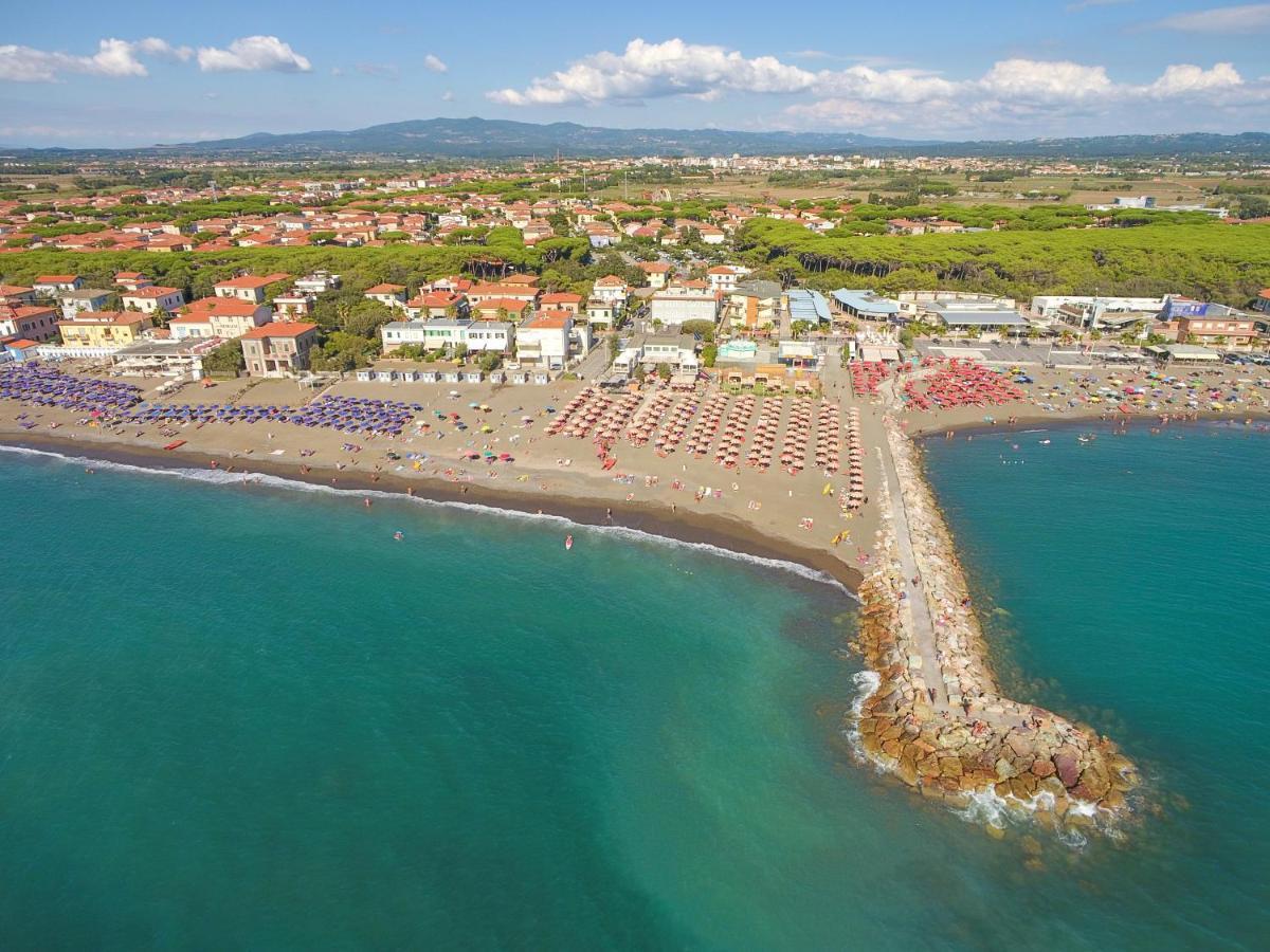 Hg Hotel Il Settebello Marina di Cecina Exteriör bild