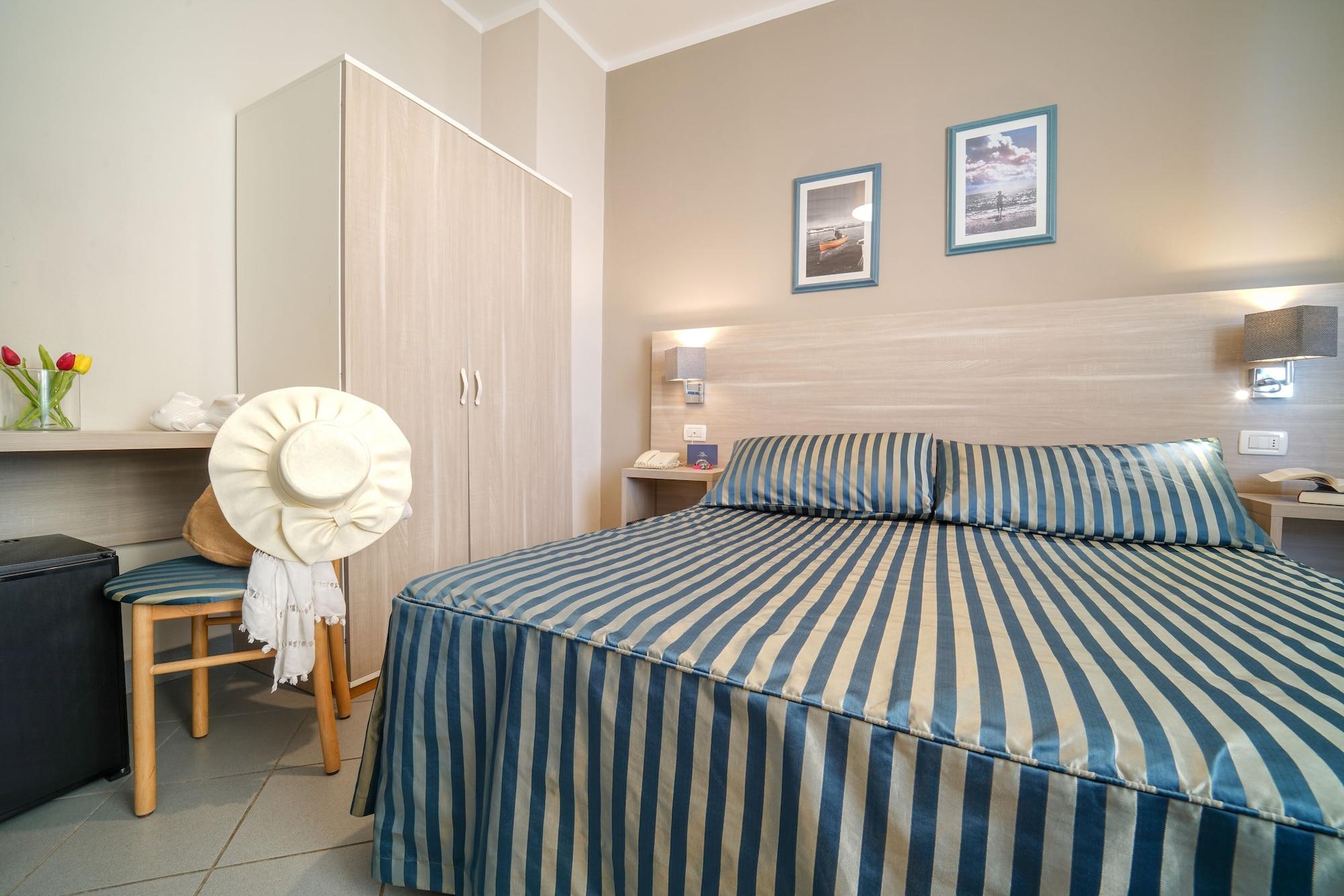 Hg Hotel Il Settebello Marina di Cecina Exteriör bild