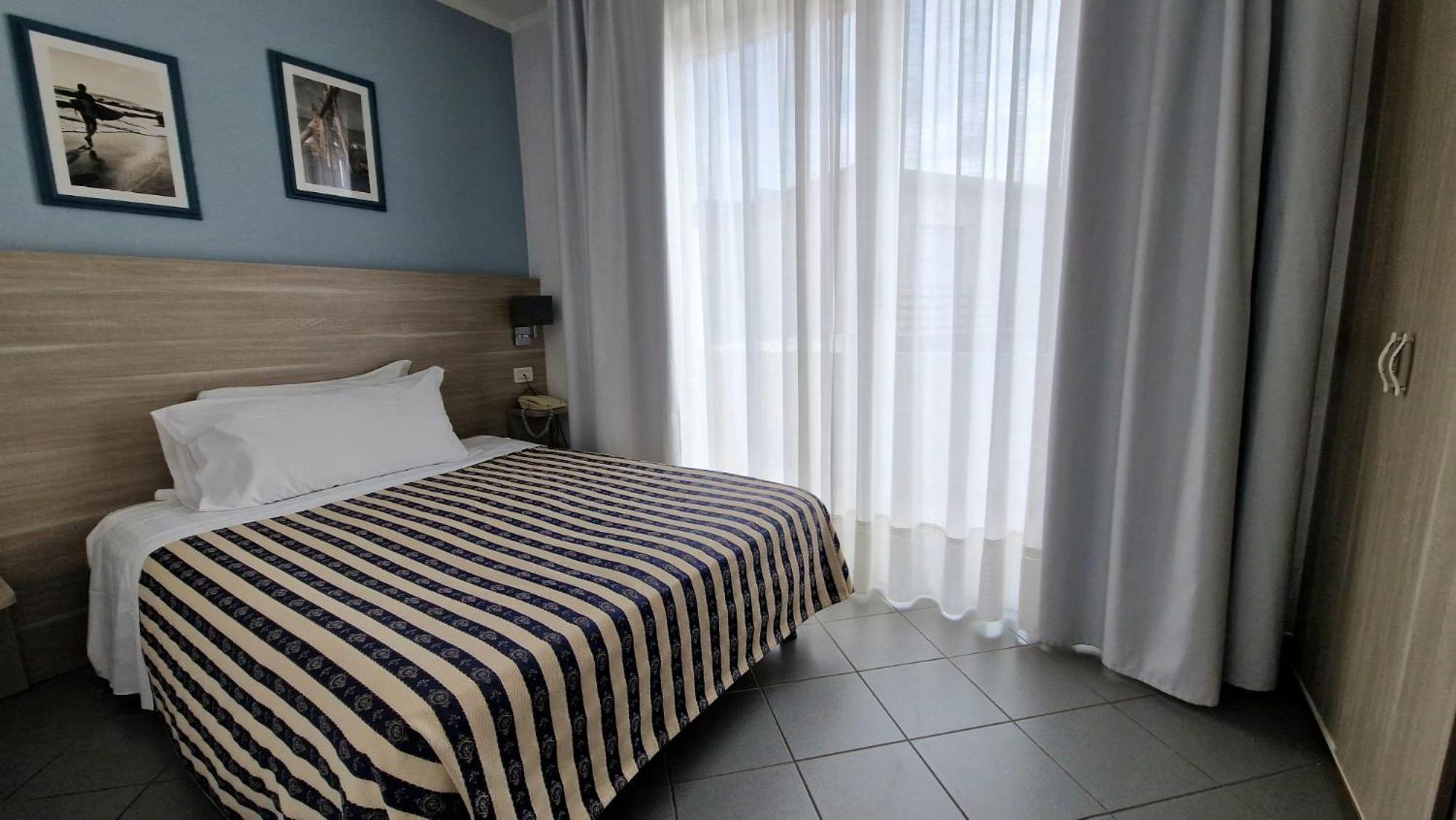 Hg Hotel Il Settebello Marina di Cecina Exteriör bild