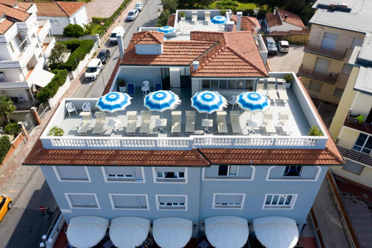 Hg Hotel Il Settebello Marina di Cecina Exteriör bild